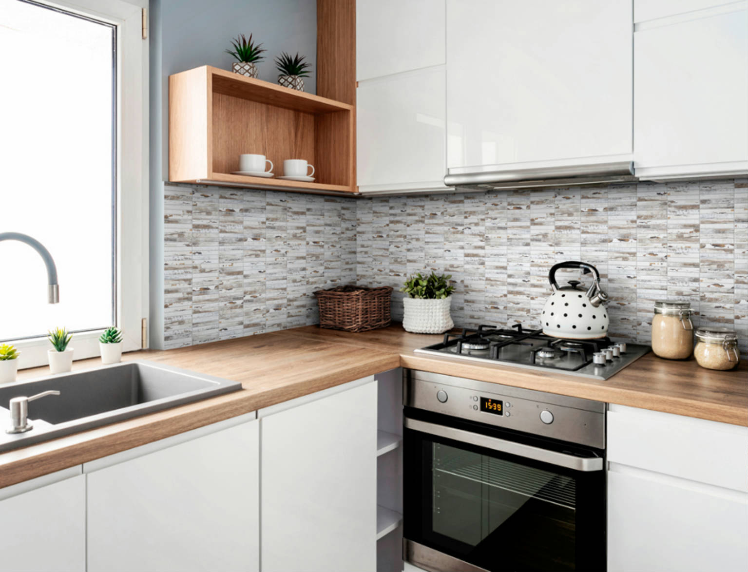 0.7"x4" Wood Rectangles Mix White/Grey Ceramic Mosaic | Quality Carpet Inc.